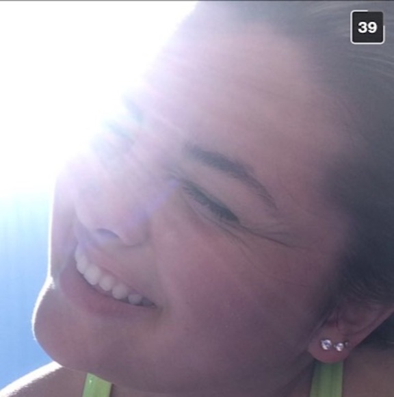 Meet your Posher, Kylie - Picture 1 of 1